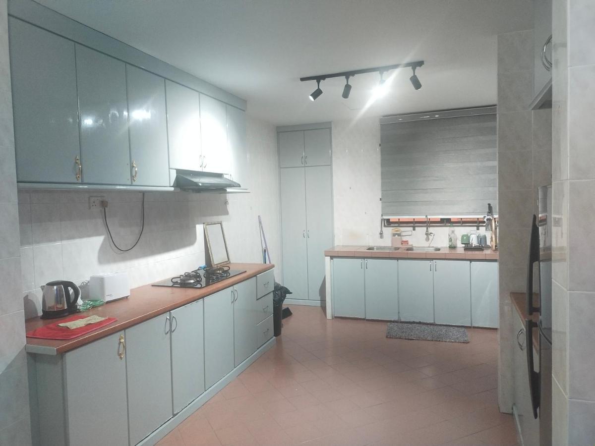 Cmk Apartmen Mutiara Tower 3 Bedroom Kota Bharu#Netflix エクステリア 写真