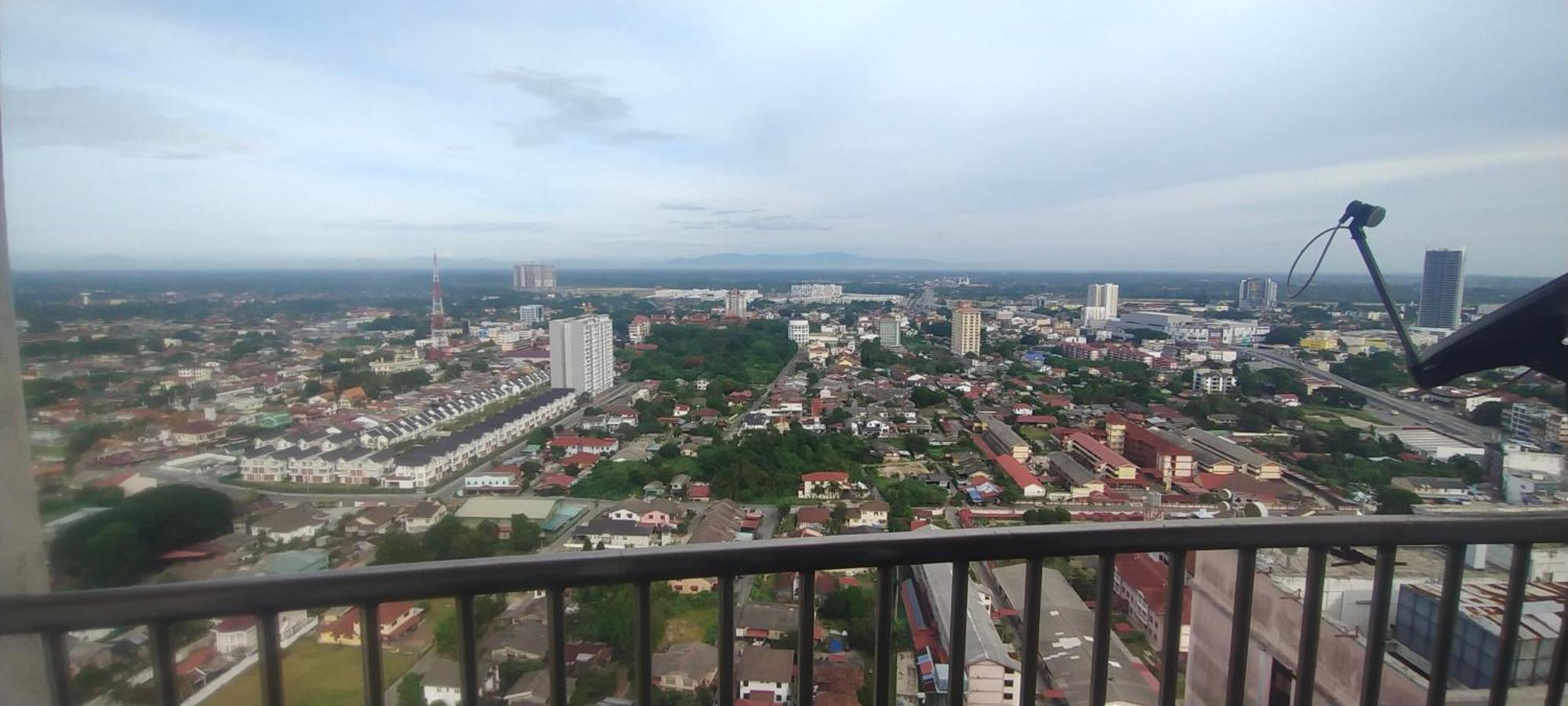Cmk Apartmen Mutiara Tower 3 Bedroom Kota Bharu#Netflix エクステリア 写真